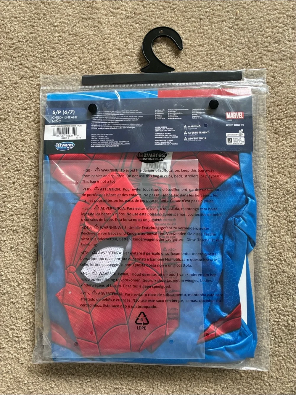 Marvel Spider-Man Costume - Child Size 6/7 - Picture 4 of 6